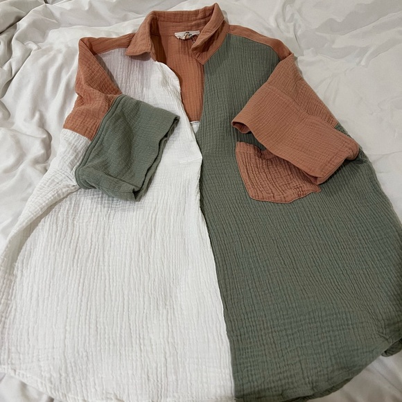 Block Color Shirt - Picture 5 of 7